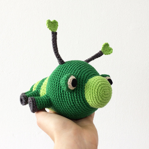 lovebug insect caterpillar crochet pattern